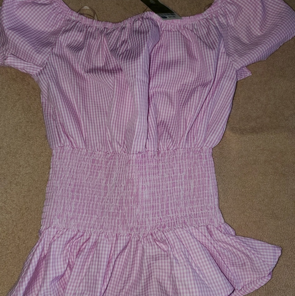 Top - Picture 2 of 2